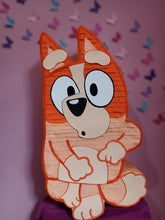 Load image into Gallery viewer, Personalized Bluey 2D piñata – Piñata Bluey 2D personalizada para tu fiesta especial 🐾