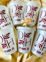 Load image into Gallery viewer, Event favor cups custom design for parties weddings or showers