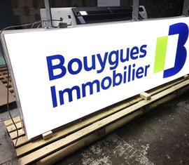 Caja de luz LED personalizada para negocios – Custom LED light box sign for stores and offices