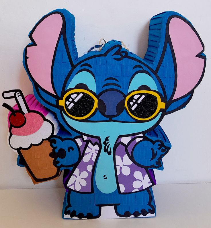 Piñata temática Stitch 2D para niños – 2D Stitch party piñata custom made for celebrations 💙
